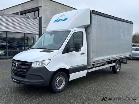 Mercedes-Benz Sprinter 319 V6 3.0 CDI 190