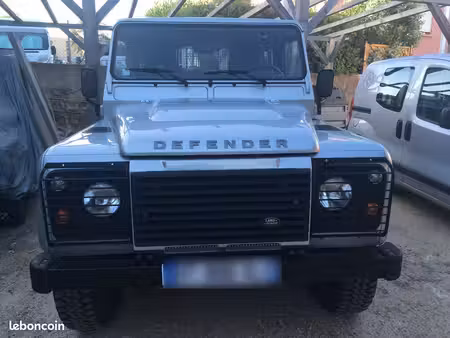Land Rover Defender 2.2 122 4x4