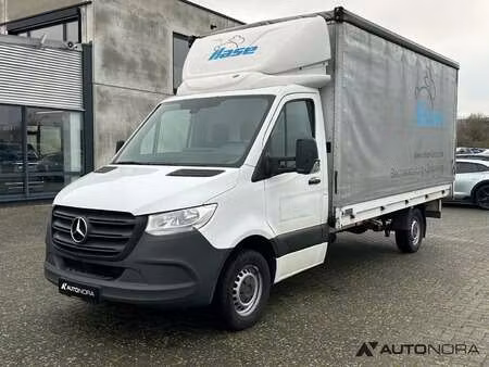 Mercedes-Benz Sprinter 319 V6 3.0 CDI 190
