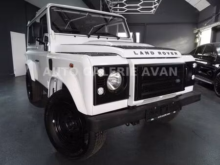 Land Rover Defender TD4 2.2 122 Station Wagon 4x4