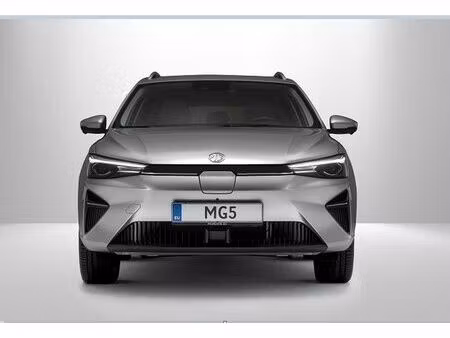 MG MG5 156 Luxury