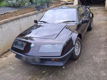 Alpine A310 
