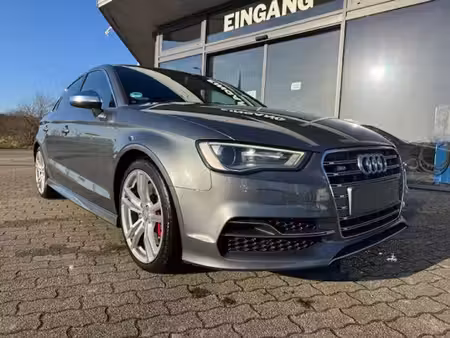 Audi A3 S3 2.0 TFSI 300 quattro