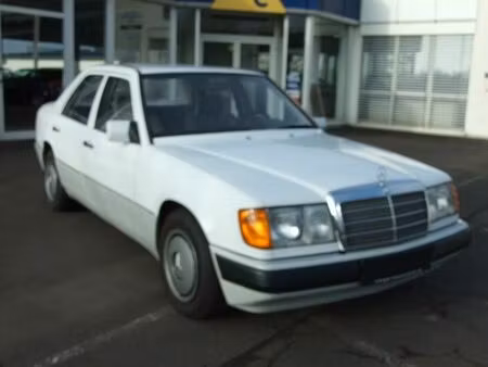 Mercedes-Benz Classe E 230 E