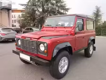 Land Rover Defender 2.5 122 E