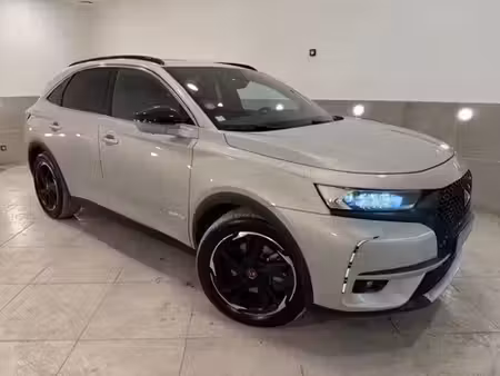 DS 7 E Tense 1.6 225 Performance Line