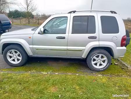 Jeep Cherokee 2.8 163 4x4