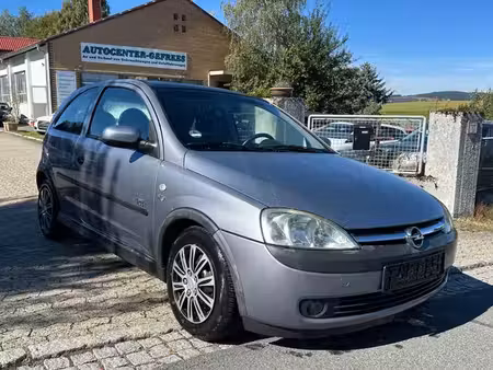 Opel Corsa 1.4 90 Sport