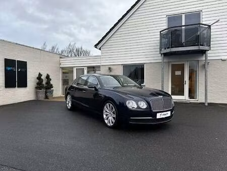 Bentley Flying Spur 
