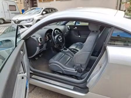 Audi TT 1.8