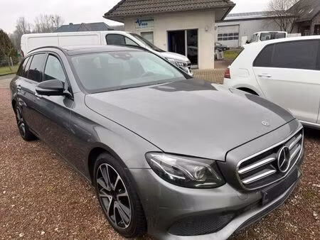 Mercedes-Benz Classe E E 220 4Matic