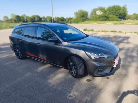 Ford Focus ST 2.3 EcoBoost 280