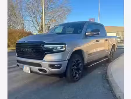 Dodge RAM 1500 V8 5.7