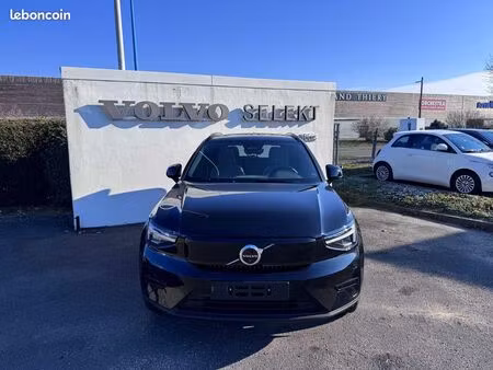 Volvo EX60 