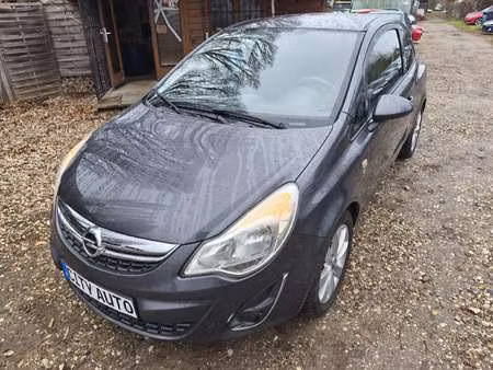 Opel Corsa 1.2 85 150e Anniversaire