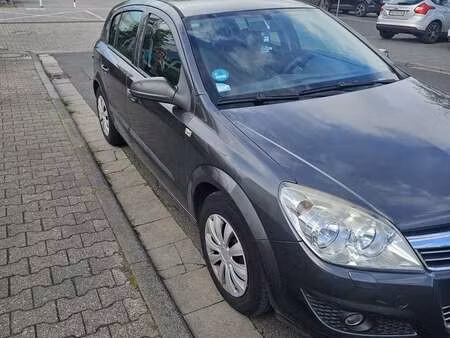 Opel Astra 1.4 90