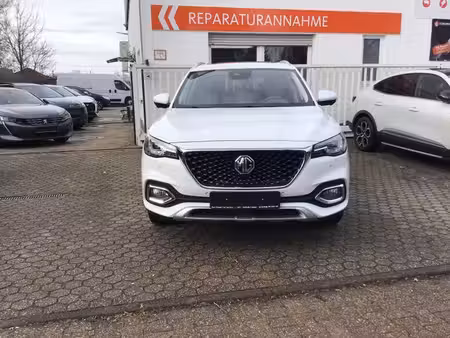 MG HS Luxury