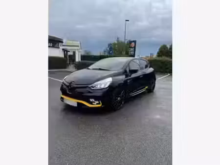 Renault Clio RS 18 1.6 T 220