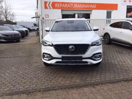 MG HS Luxury