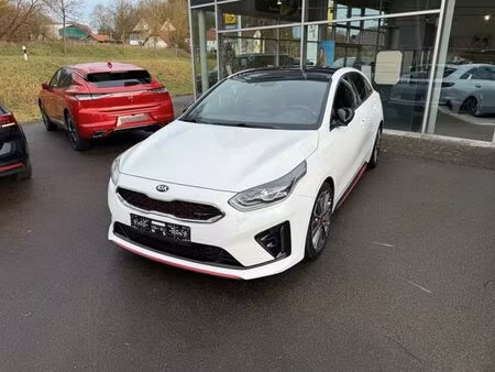 Kia Ceed 1.6 T GDi 204