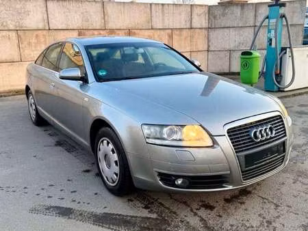 Audi A6 V6 2.4 177