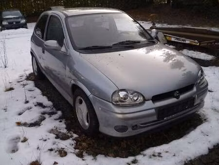 Opel Corsa 1.6 109 GSI