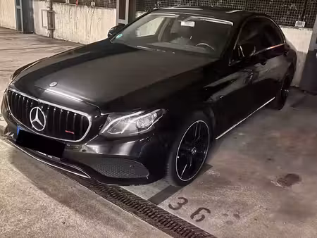 Mercedes-Benz Classe E E 200 2.0 184 4Matic