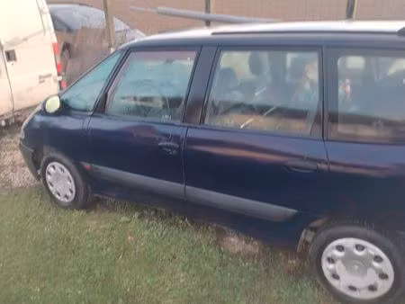 Renault Espace 2.2 110