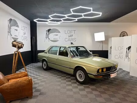 BMW Série 5 528i