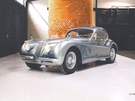 Jaguar XK 