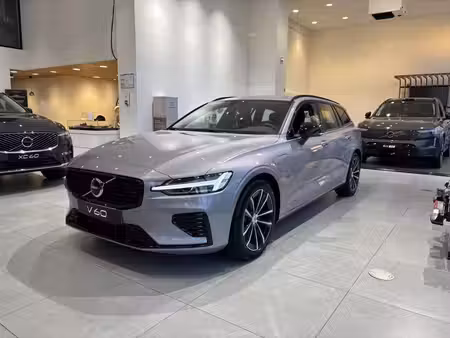 Volvo V60 T6 2.0 253 Plus 4x4