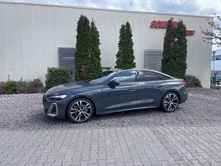 Audi A5 2.0 TFSI 150 S line