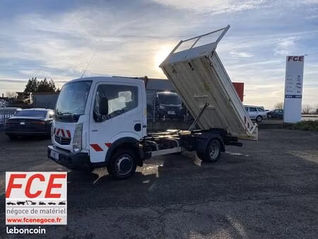 Renault Maxity 2.5 110