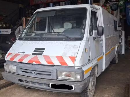 Renault Master 2.5 96