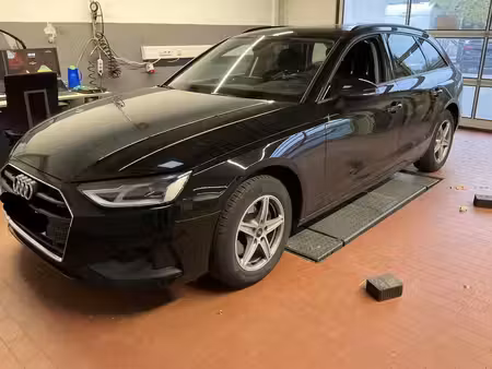 Audi A4 35 TDI 2.0 TDI 120