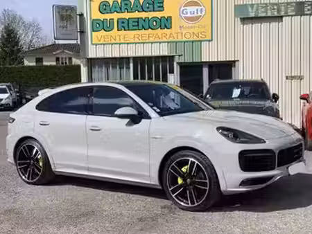 Porsche Cayenne V6 3.0 462 4x4