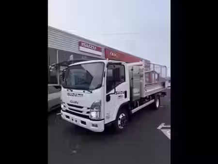 Isuzu M27 