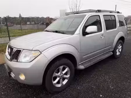 Nissan Pathfinder 2.5 dCi 190 XE 4x4