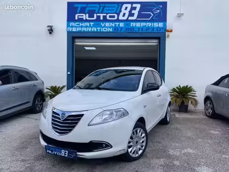 Lancia Ypsilon 1.3 MultiJet 95 Elefantino