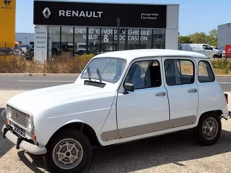 Renault R4 4L
