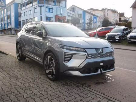 Mitsubishi Eclipse Cross 218 Invite