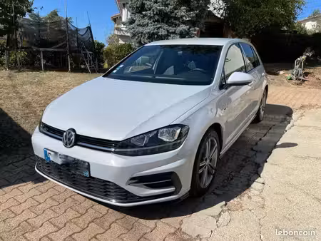Volkswagen Golf 1.4 TSI 125 R-Line