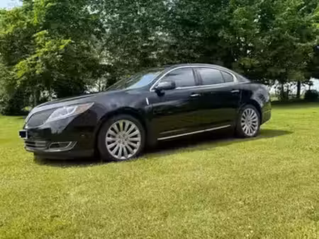 Lincoln MKS V6 3.7