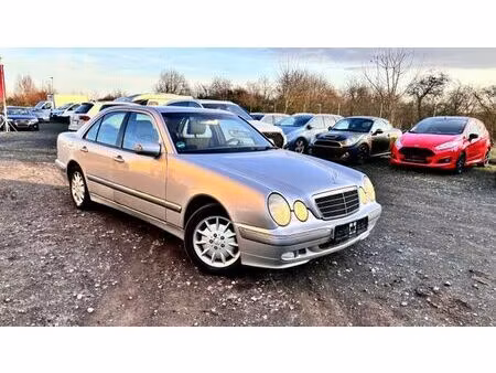 Mercedes-Benz Classe E E 240 V6 2.6 170 Elegance