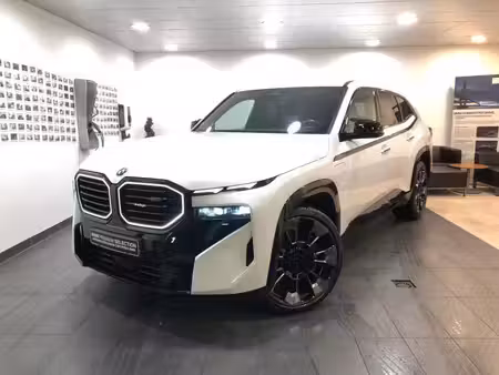 BMW XM