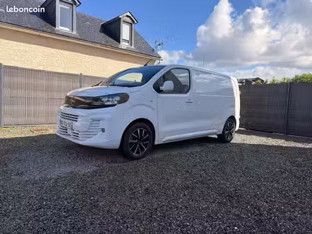 Opel Vivaro 1.5 120