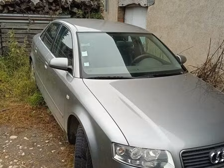 Audi A4 V6 2.5 TDI 155