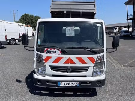 Renault Maxity 