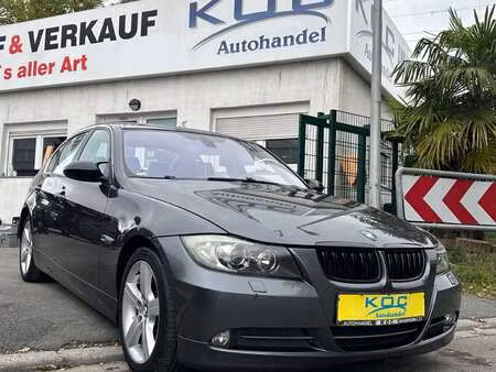 BMW Série 3 330i 3.0 272