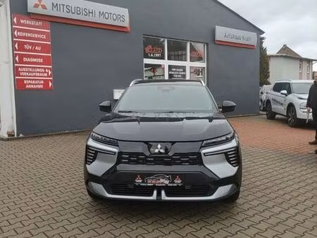 Mitsubishi Eclipse Cross 218 Invite